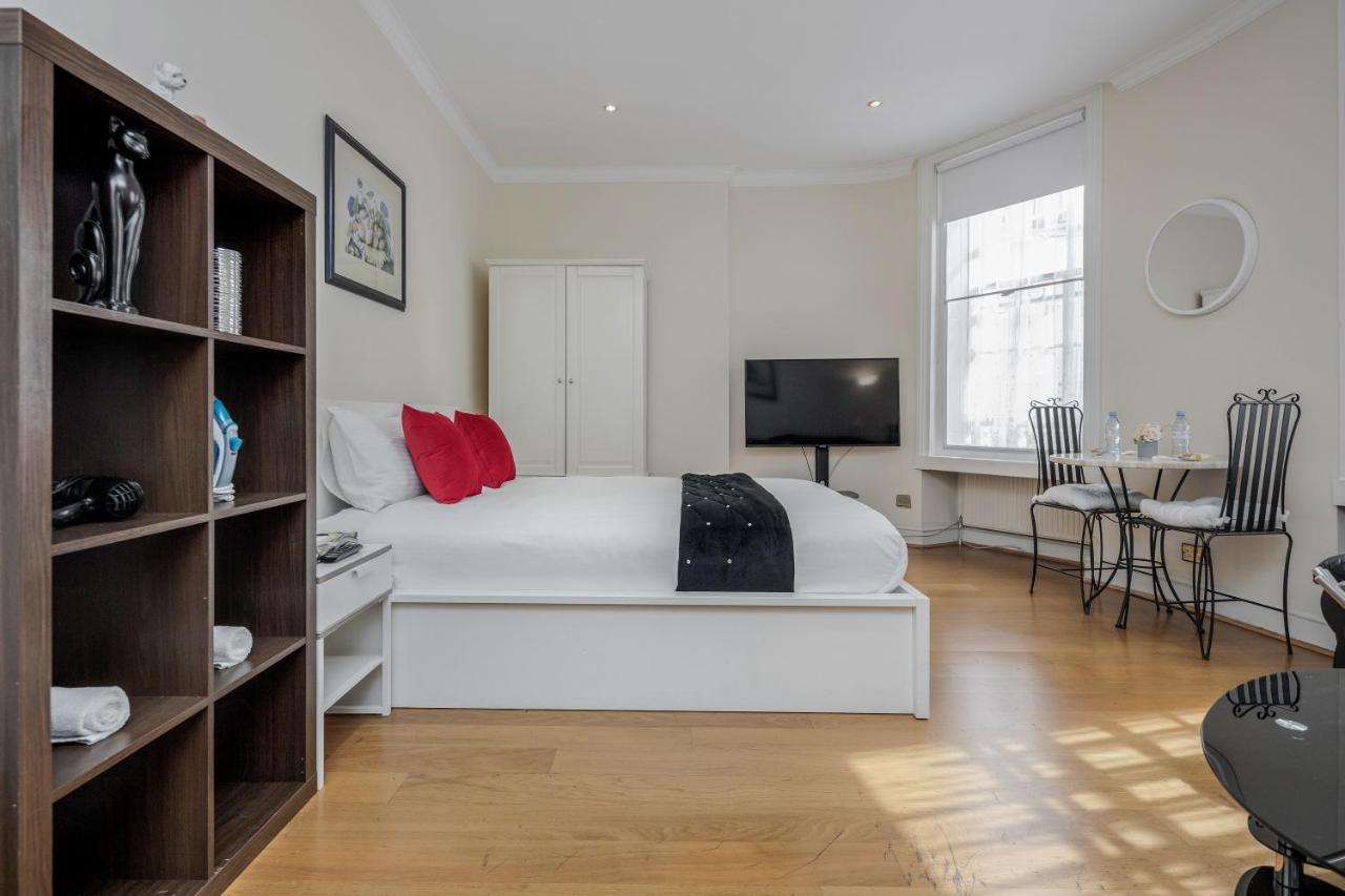 Oxford Street Homestay 런던 외부 사진