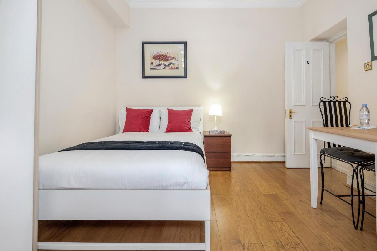 Oxford Street Homestay 런던 외부 사진