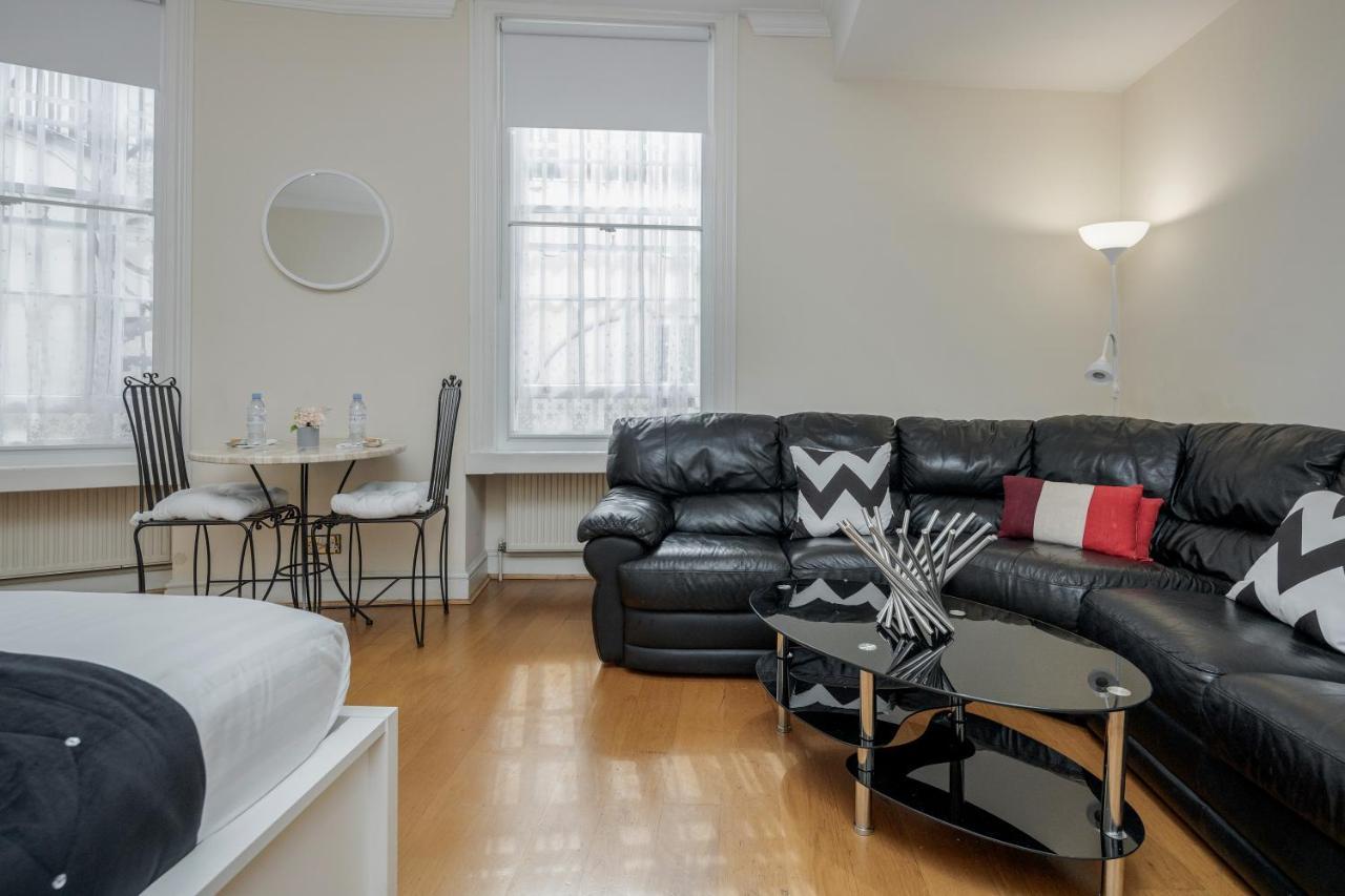 Oxford Street Homestay 런던 외부 사진