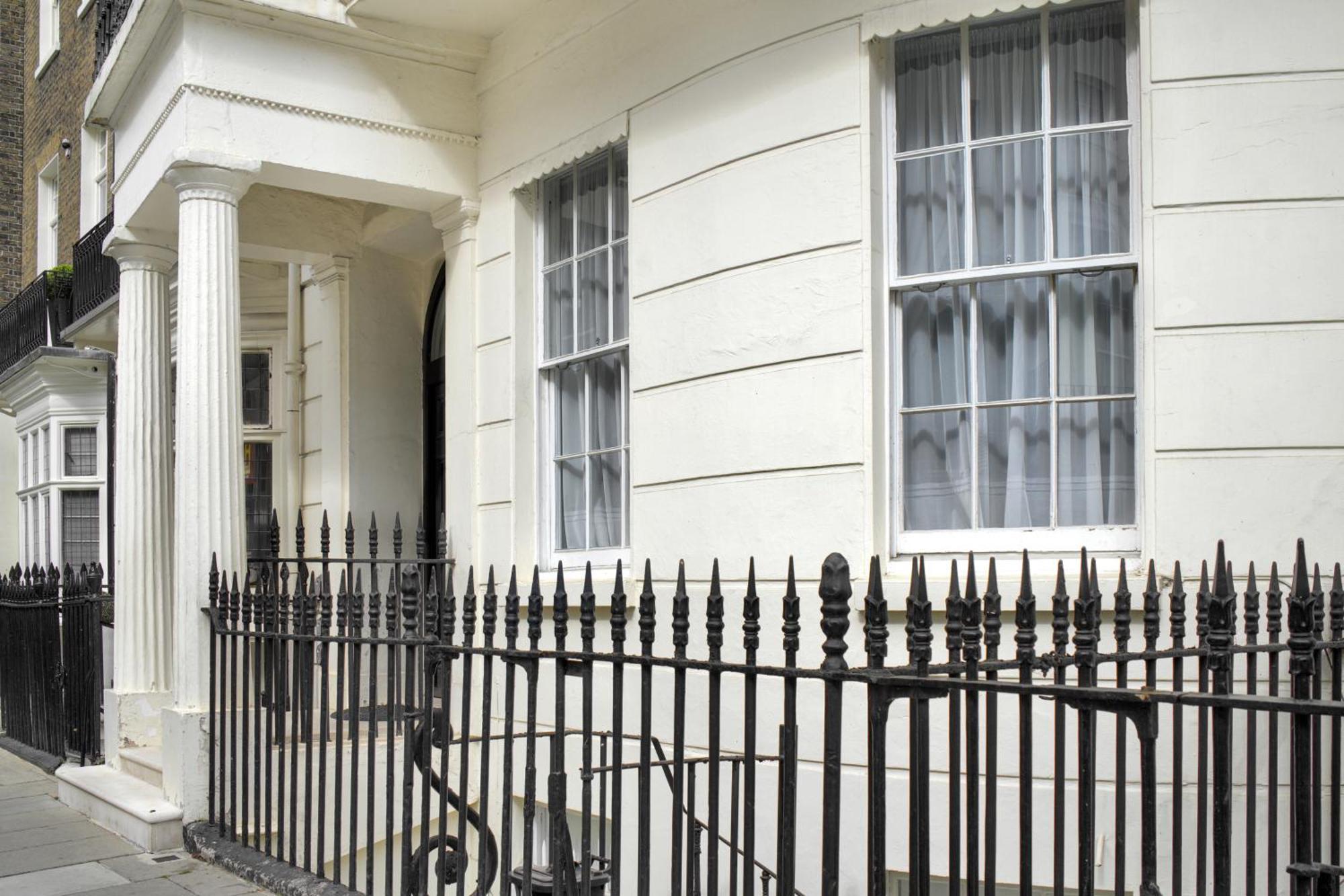 Oxford Street Homestay 런던 외부 사진