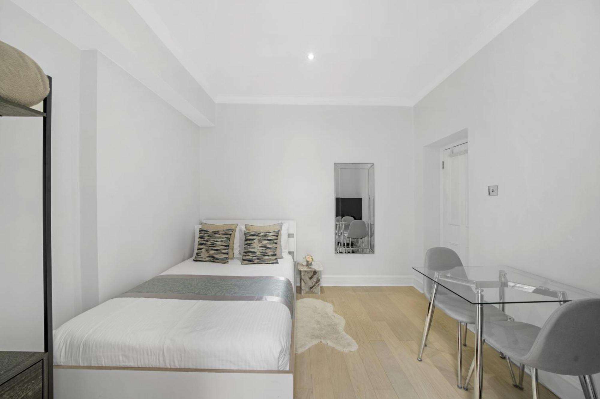 Oxford Street Homestay 런던 외부 사진